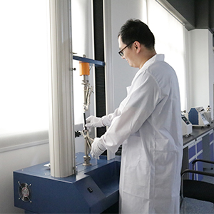 Testing of Leather Tear Strength by tensile tester